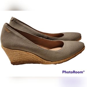 Viscata Barcelona Roses Pointed Toe Espadrille Canvas Wedge Heels 38